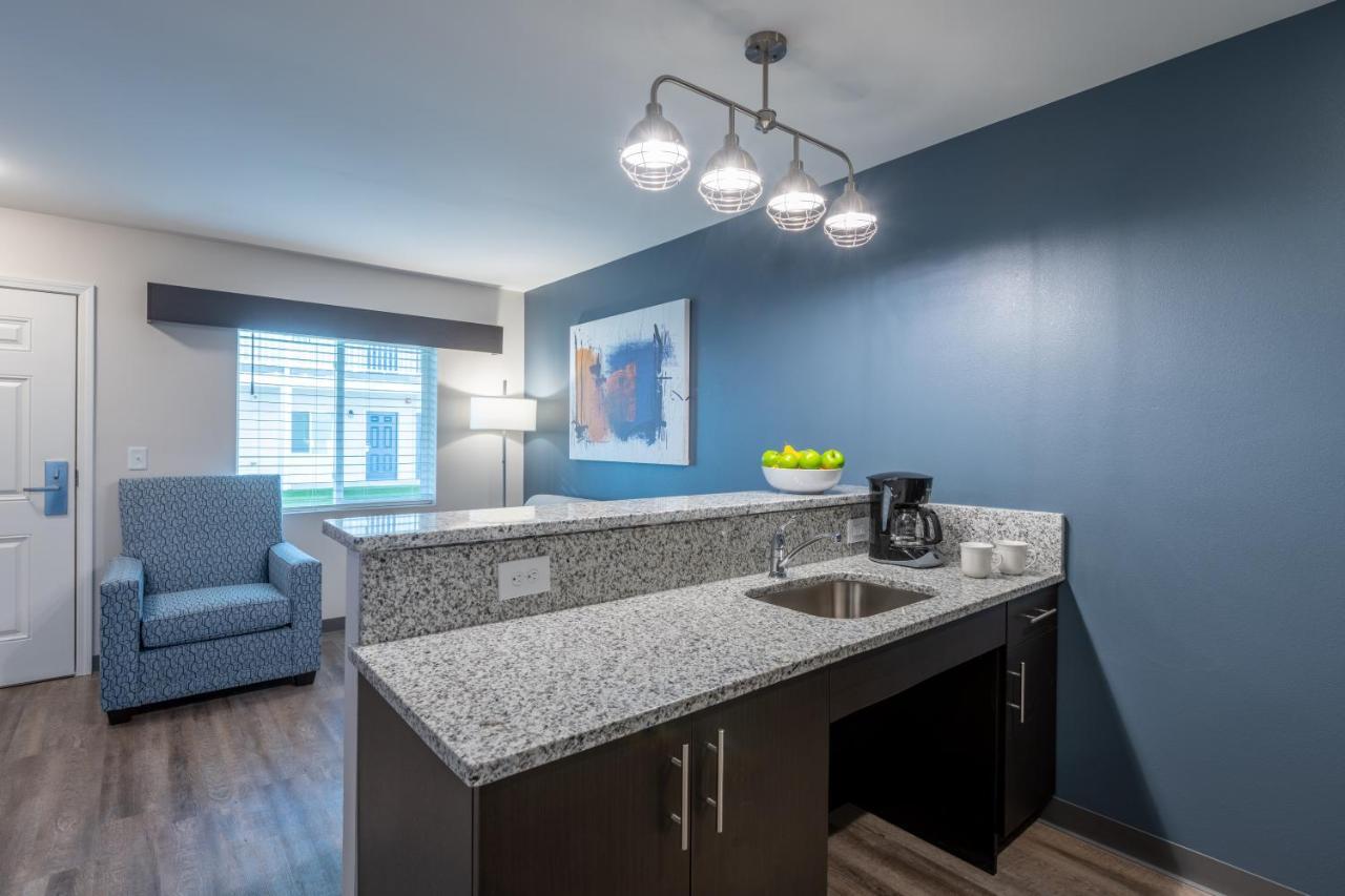 stayAPT Suites Alexandria-Fort Belvoir Exterior foto