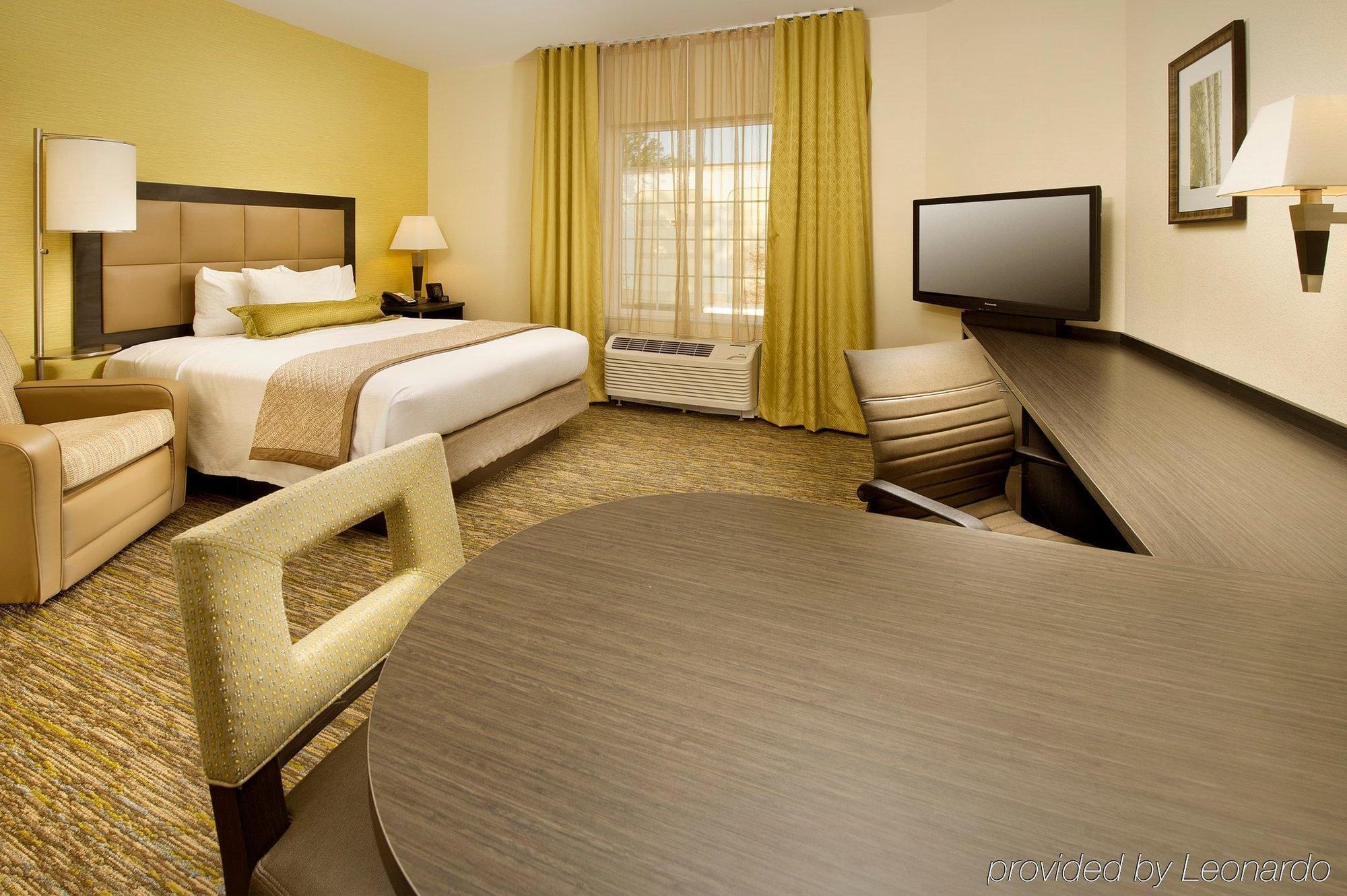 stayAPT Suites Alexandria-Fort Belvoir Exterior foto